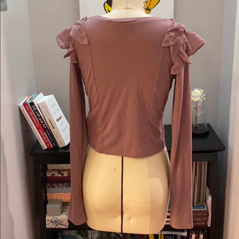 💫 Ruffle-Trim Ribbed Top - Picture 6 of 8